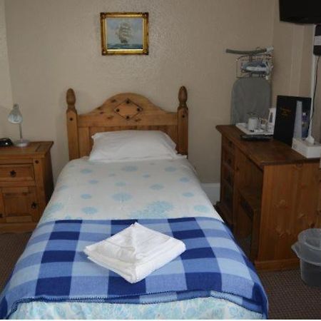 Queens Hotel Wick  Esterno foto